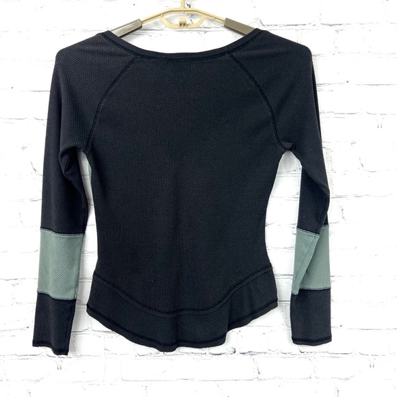 🏍 |•HARLEY-DAVIDSON•| Waffle Knit Slim Cut Long Sleeve Top Size Small - Picture 2 of 9